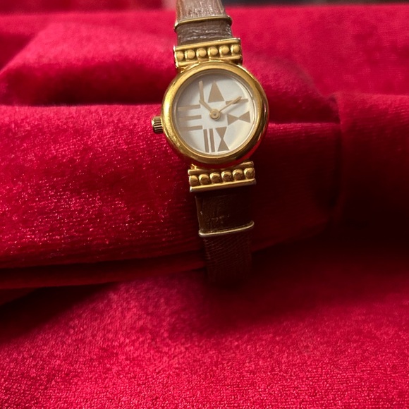 Monet watch